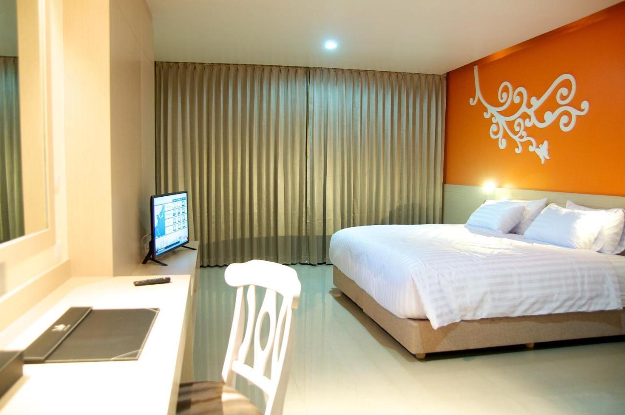 Jolly Suites&Spa Petkasem Ban Nong Khaem  Exterior foto